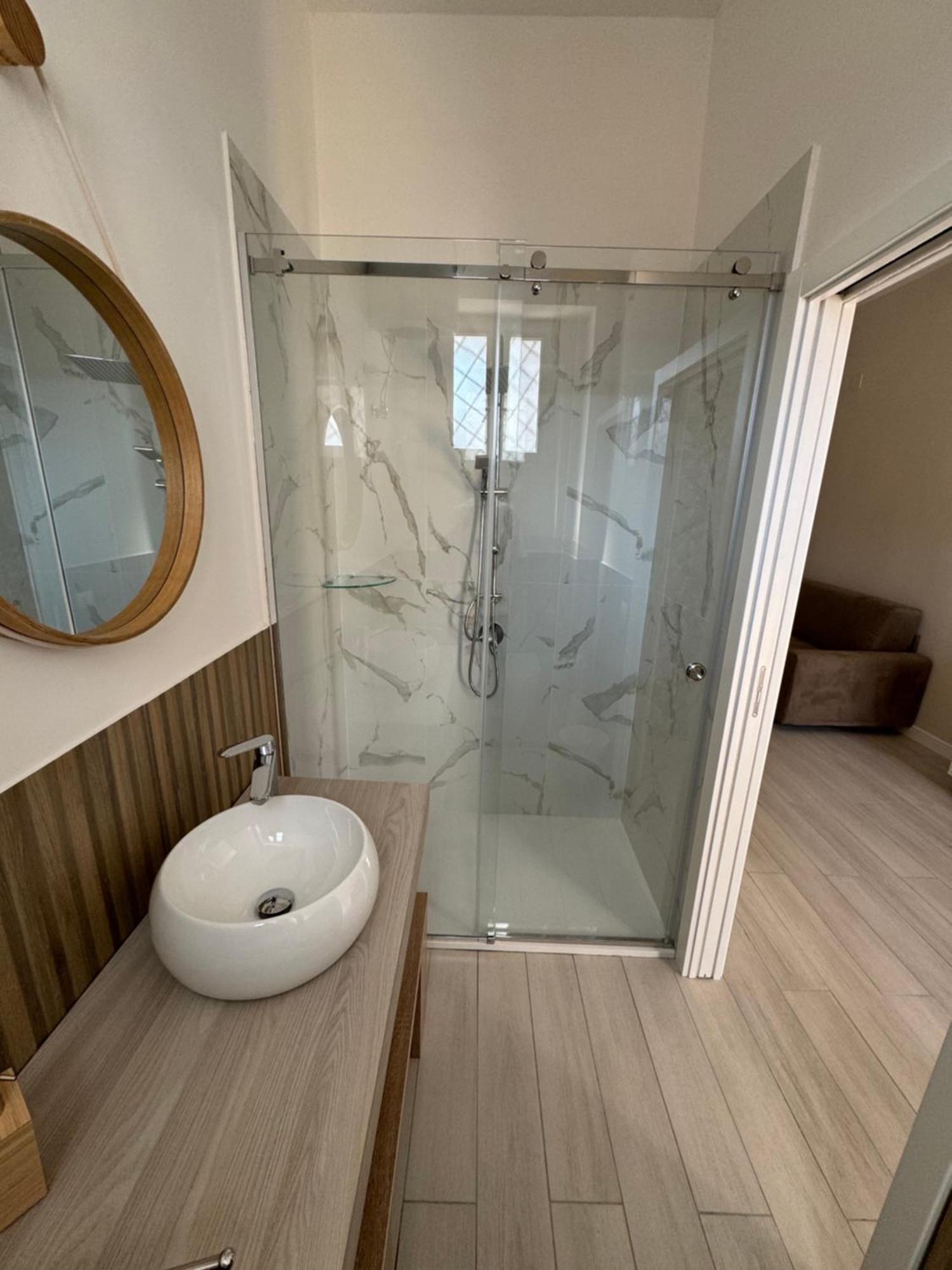 Airport House Apartment Наполи Екстериор снимка